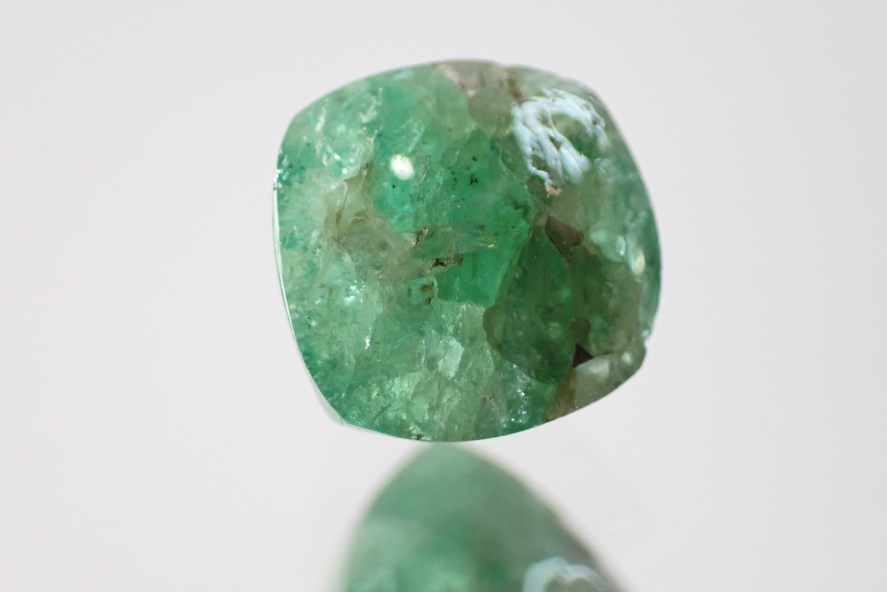 エメラルド　2.15ct　[C12-1283]