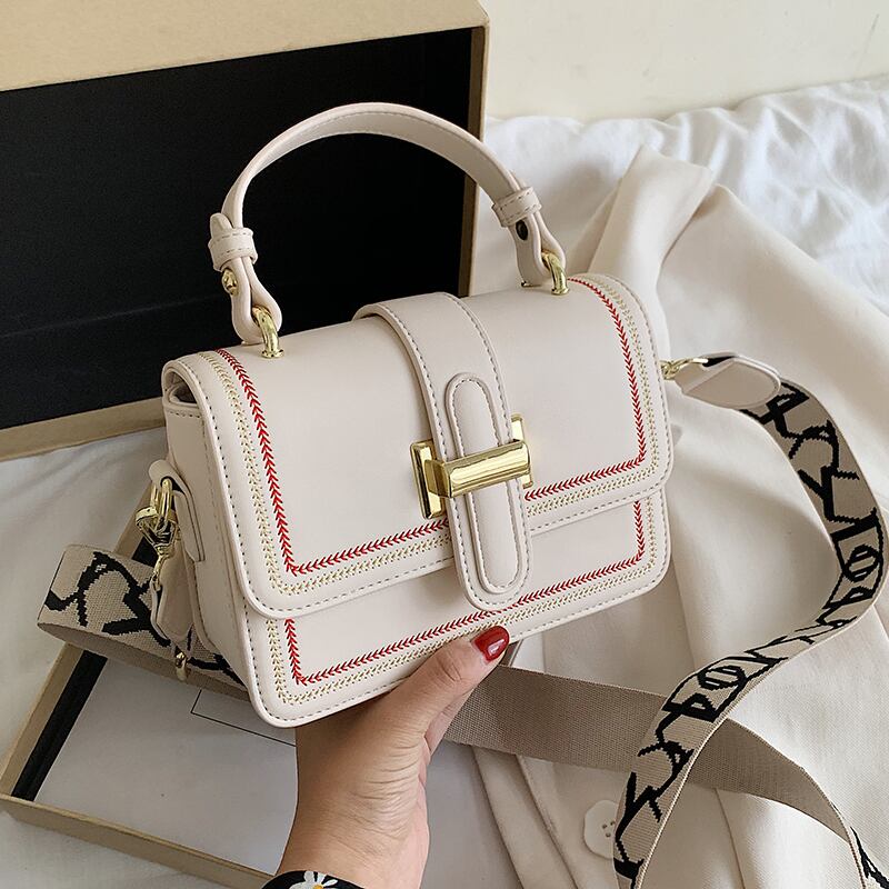 小さなバッグ女性バッグ2020新しいトレンディな夏のネット赤いファッションチェーンバッグポータブルメッセンジャーバッグワイルド小さな正方形バッグ Tiancai_Wing_Bag0759848