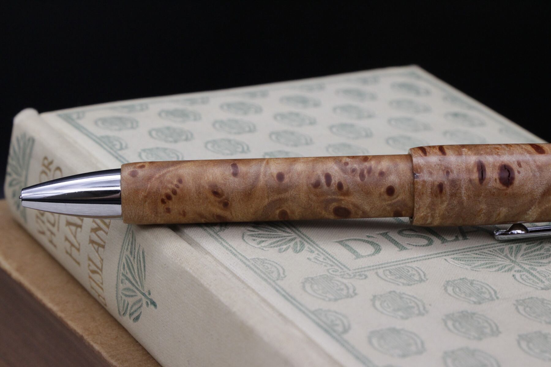 140ペン工房翌檜 ローズウッド 瘤杢 木軸 グラデュエット万年筆 銘木