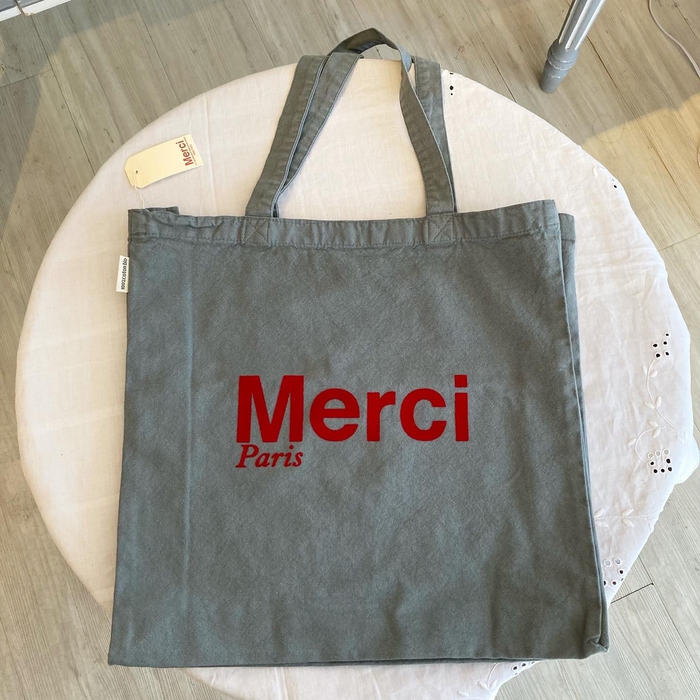 ◆Merci Paris トートバッグ大サイズ　文字:赤