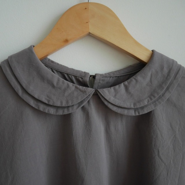 ローン ダブルフラットカラー プルオーバーブラウス　homspun