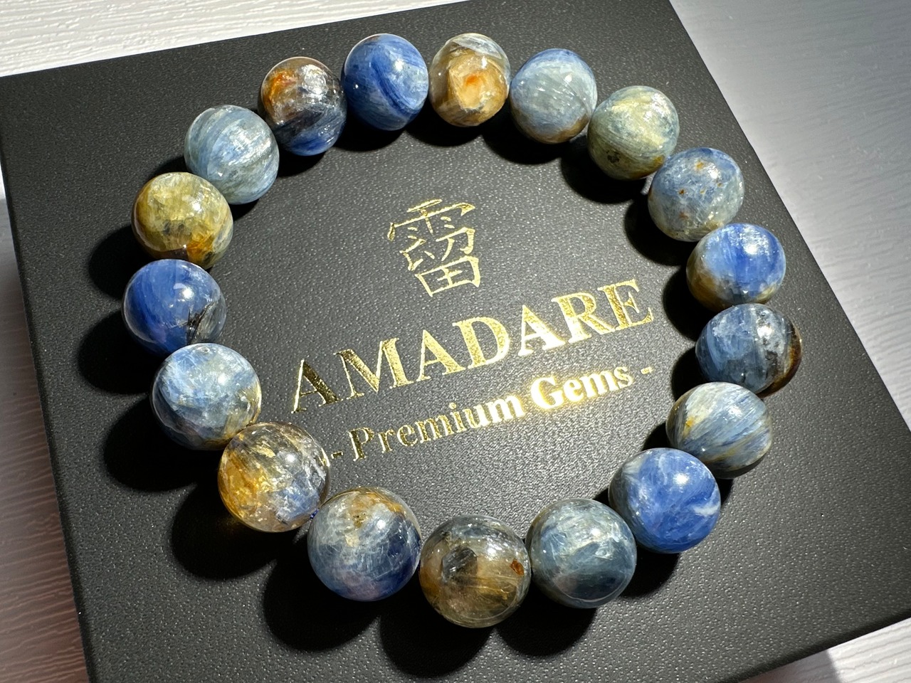 バイカラーカイヤナイトブレスレット