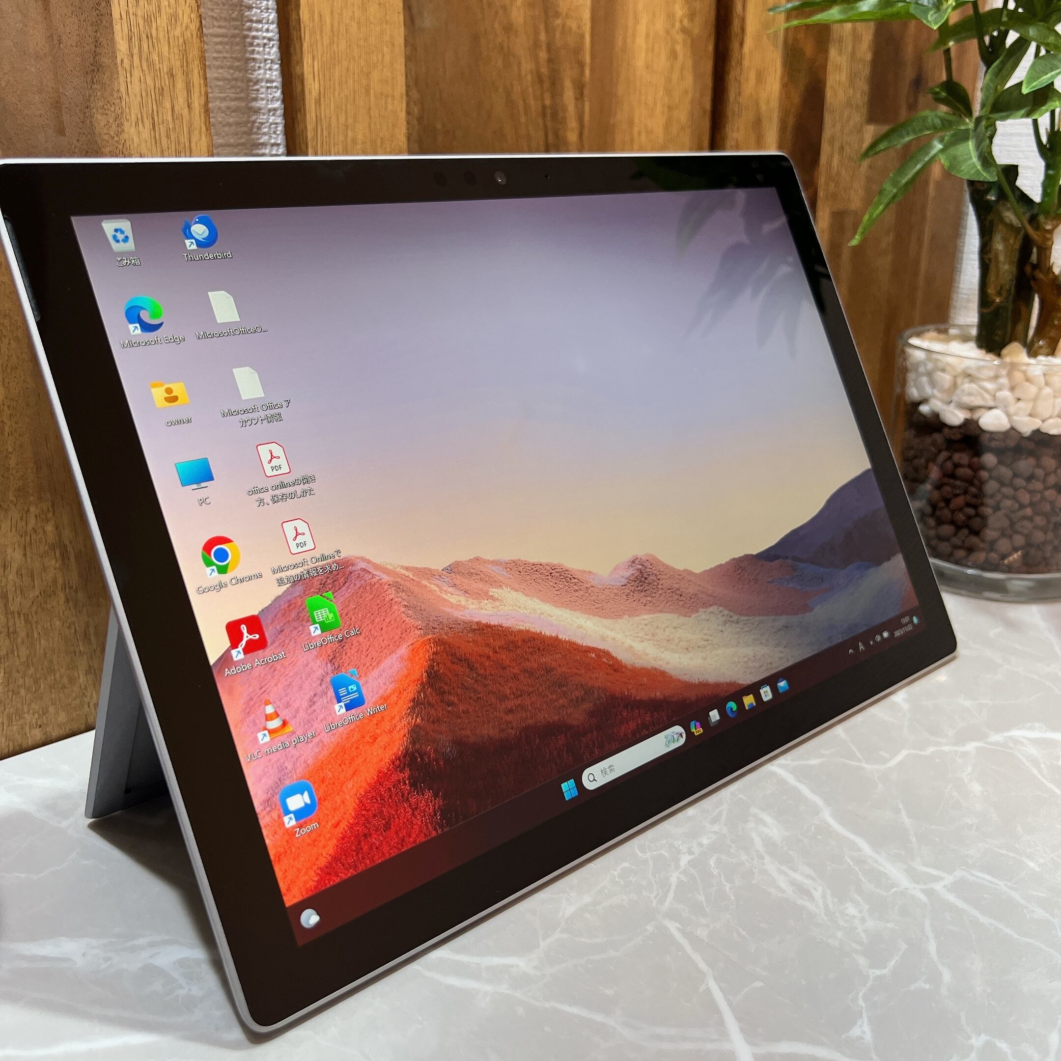 【美品】Surface pro5 LTEモデル☘Corei5第7世代☘SSD搭載