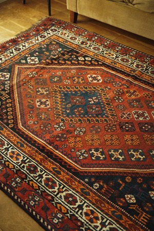 387-Semi antique Qashqai rug