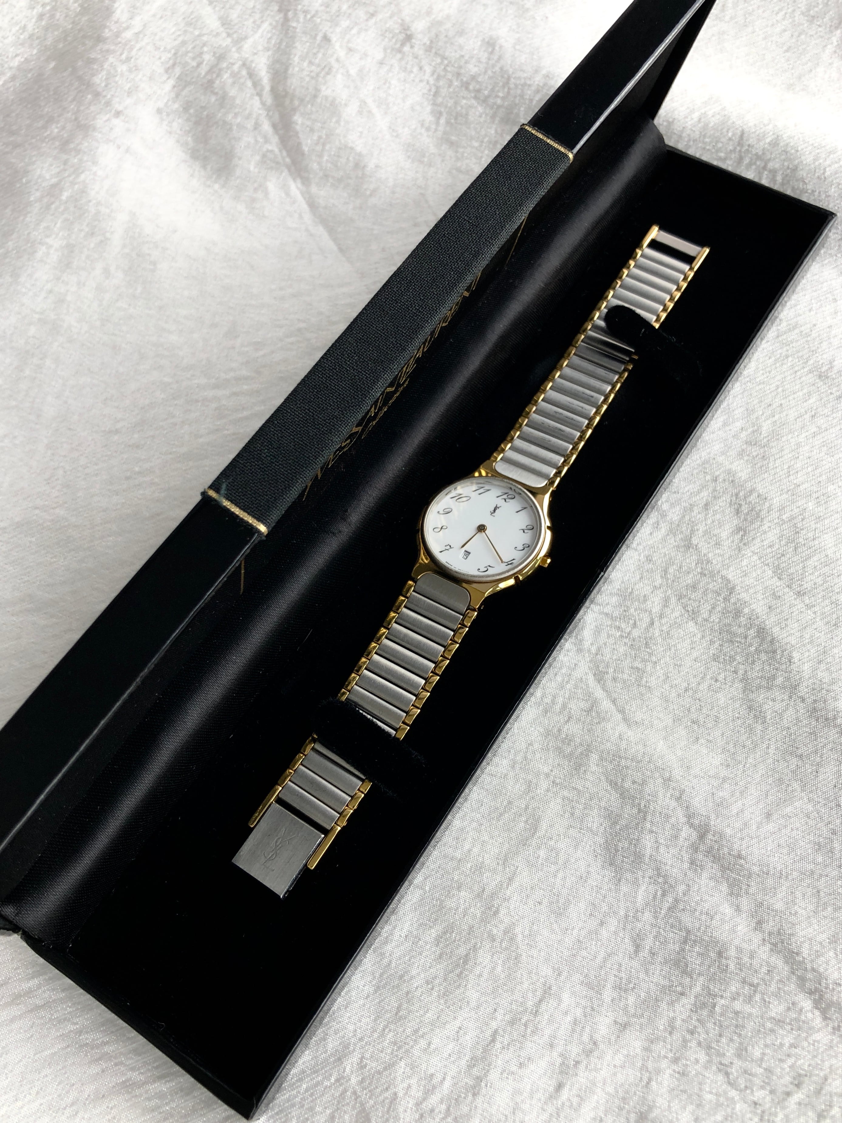Yves Saint Laurent | VintageShop solo