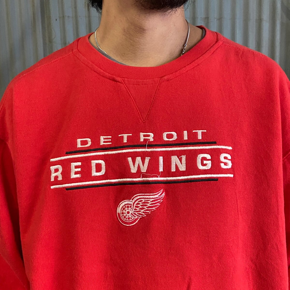 NHL デトロイト・レッドウィングス チームロゴ刺繍 スウェットシャツ 