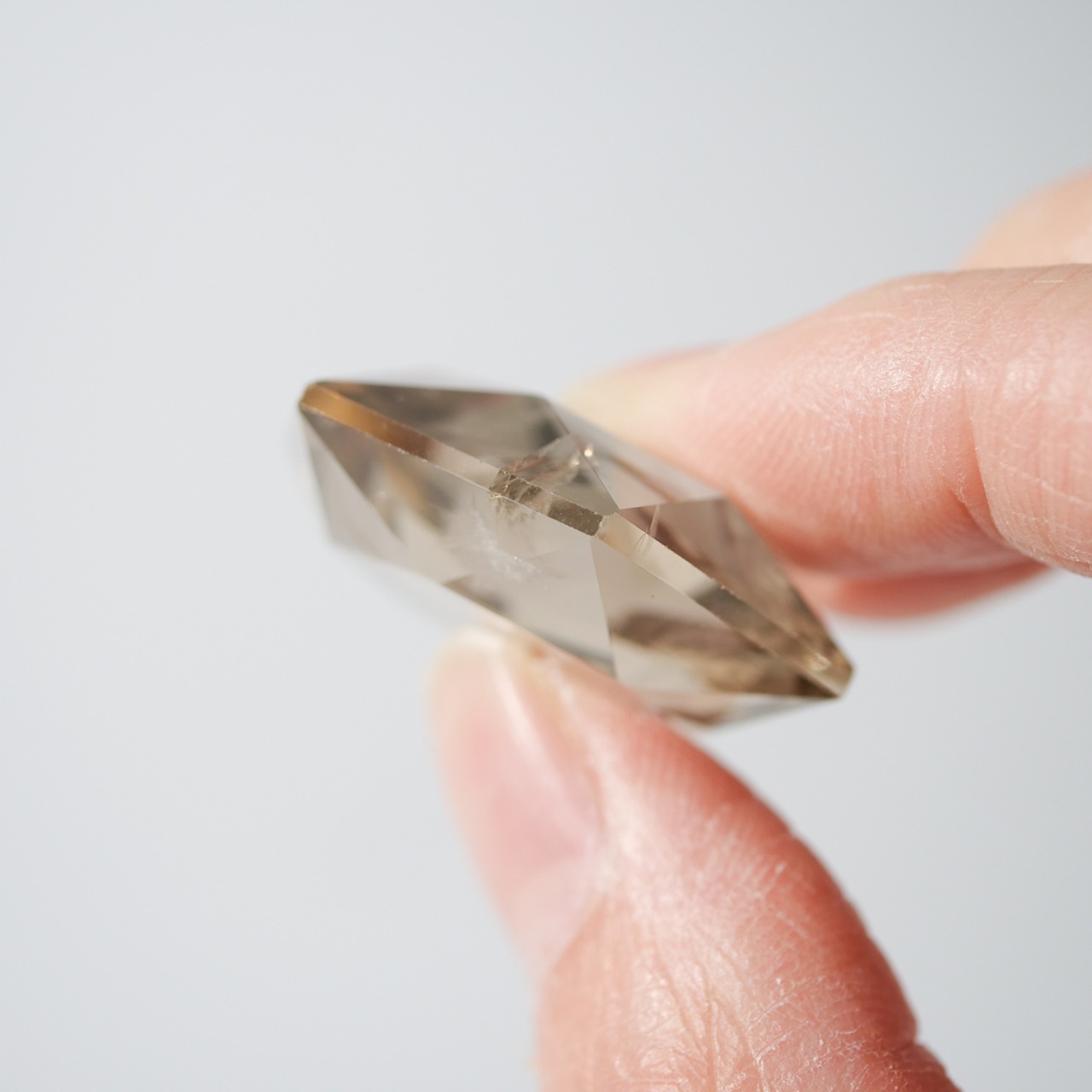 スモーキークォーツ ライトカラー / 六芒星 六角形 ヘキサグラム ヘキサゴン