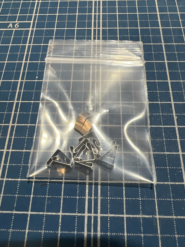 C-LSD用オプションVスプリング(0.10mm)