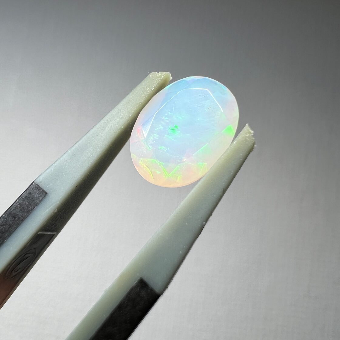 オパール 〜乳白色オーロラ〜 0.79ct | PAY ID