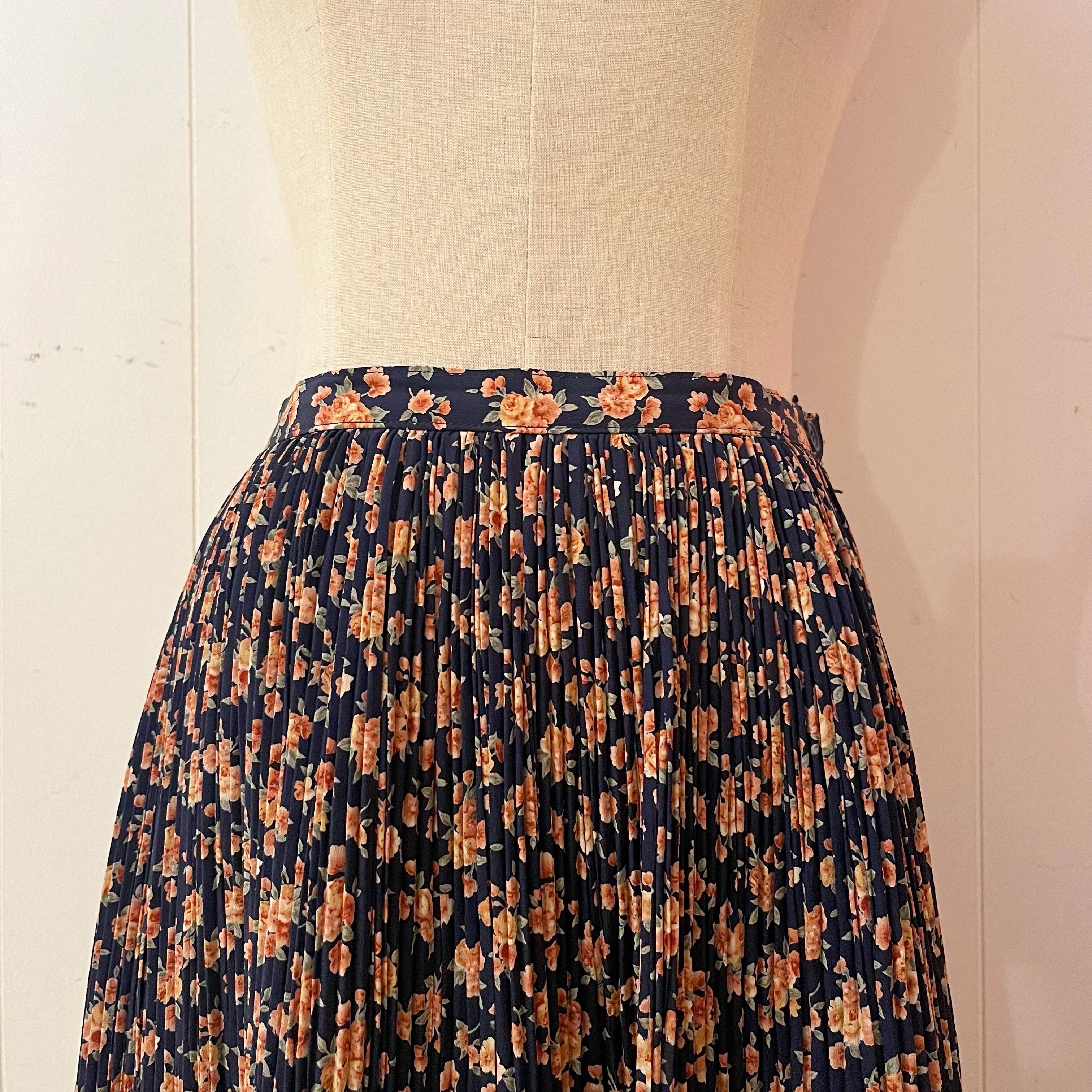 orange mini rose pleats skirt