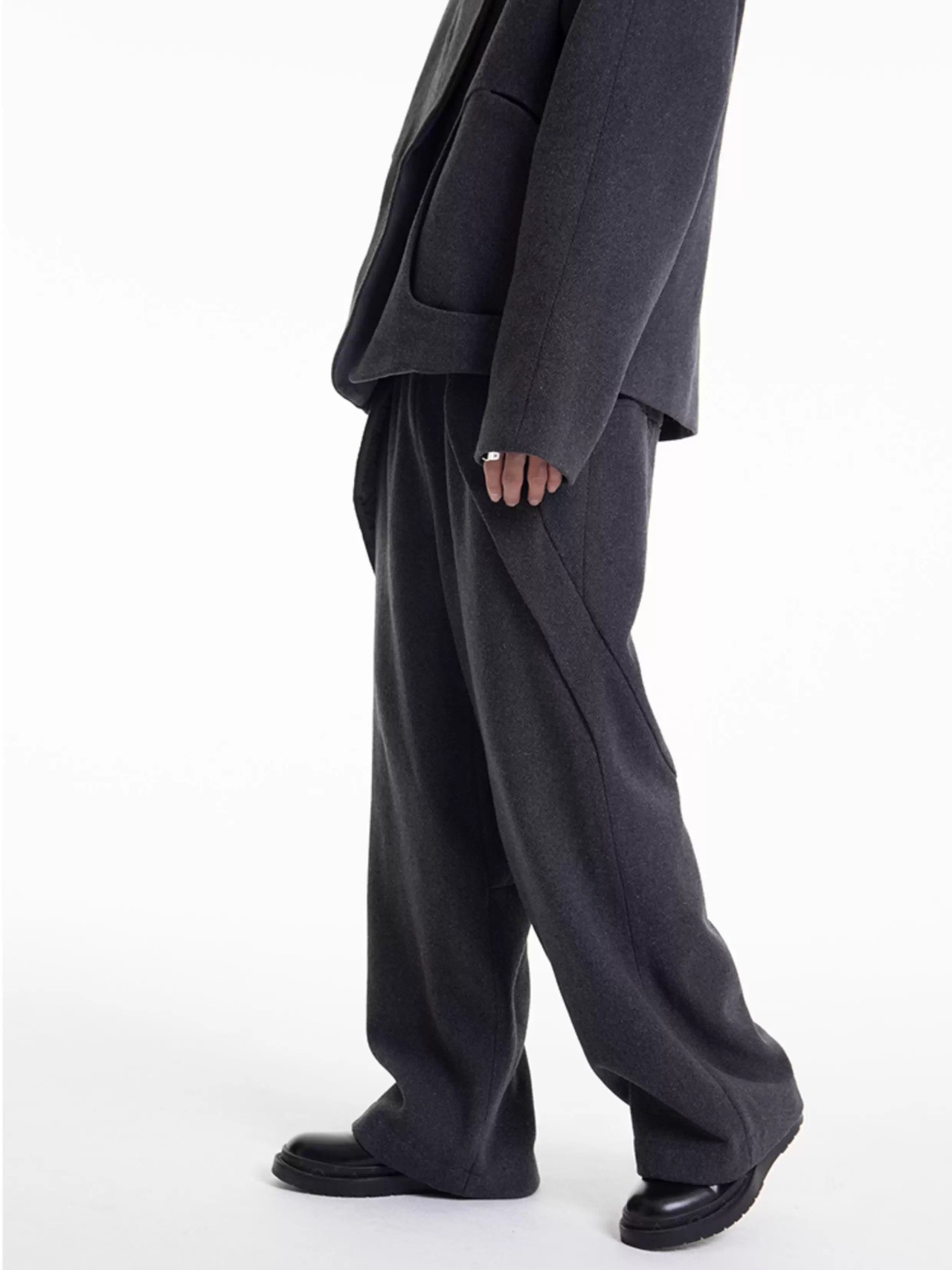 UNDERMINE Wool Blend Leaf Pocket Trousers
