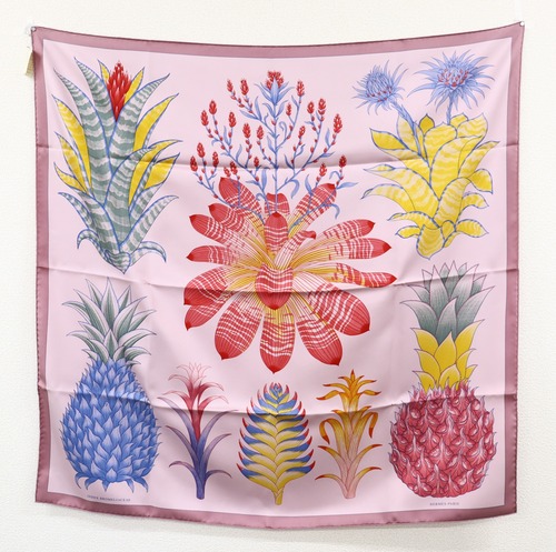 未使用品　HERMES　エルメス　カレ90　Index Bromeliaceae　ブロメリアの目録　シルクスカーフ　大判ショール　23-1299
