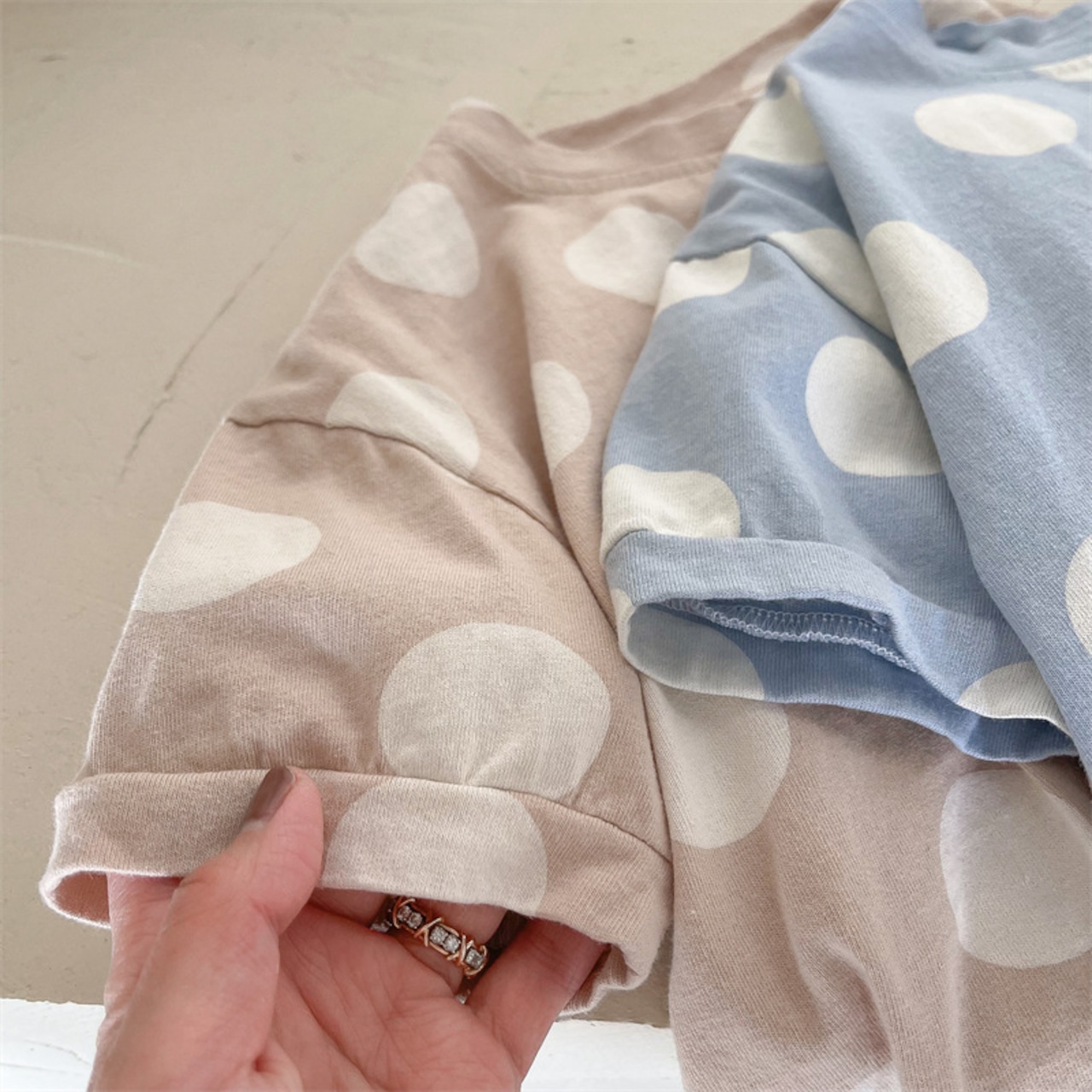 夏リネン水玉柄ゆったり半袖Tシャツ