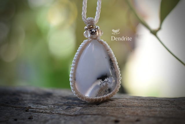 雪解けの山★デンドライトオパール マクラメネックレス985