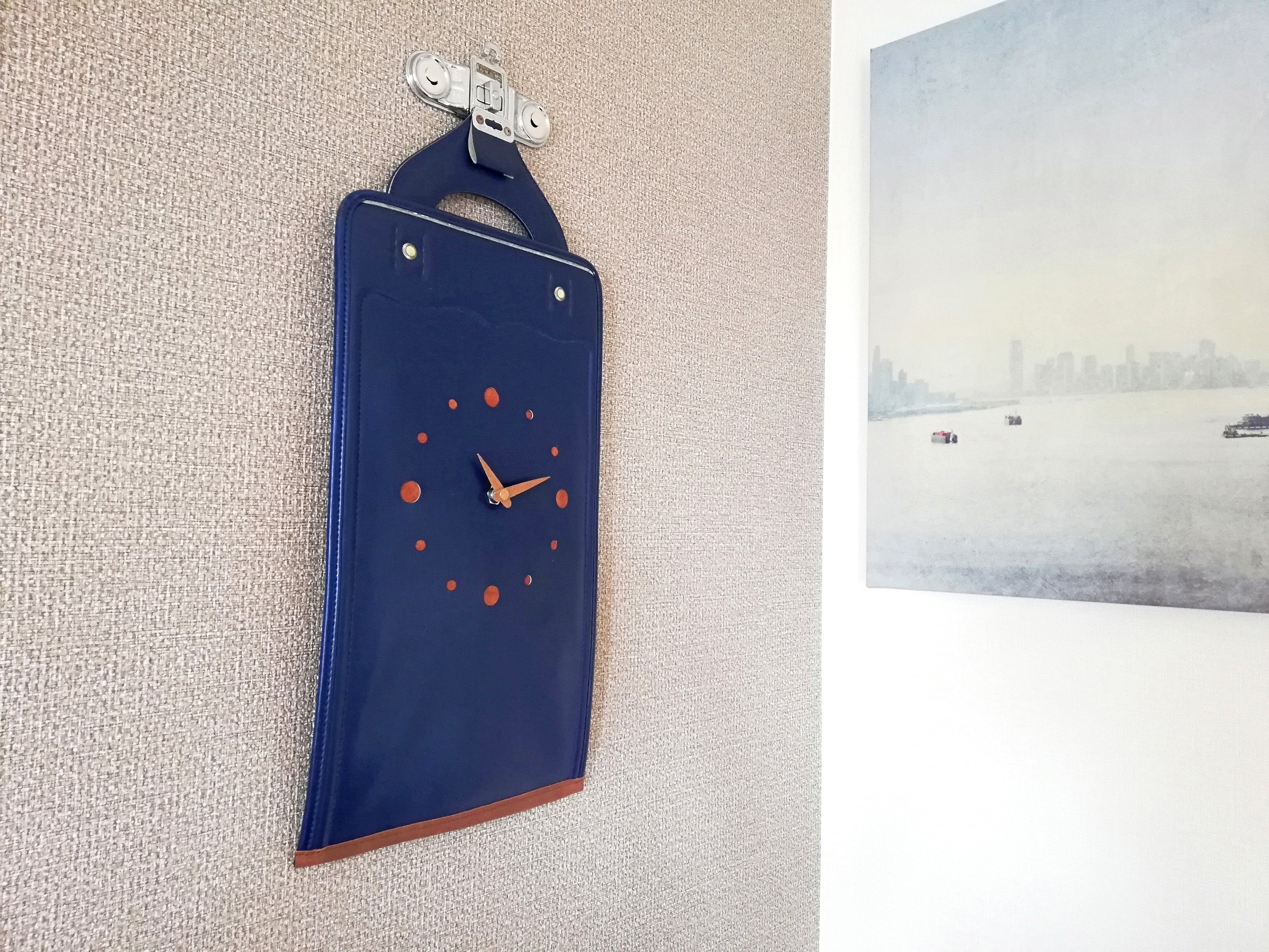 掛-kakeru- シリーズ】Wall Clock blue（ランドセル×時計） | upcycle
