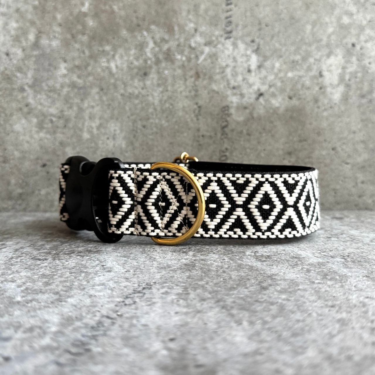 首輪 / Collar | RICH TOKYO