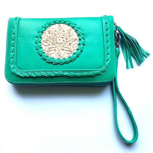 ボヘミアン 本革 レザー タッセル付 ウォレット(ターコイズグリーン×マンダラサークル) ミラー付 財布 長財布 パスポート入れ【バリ直輸入】