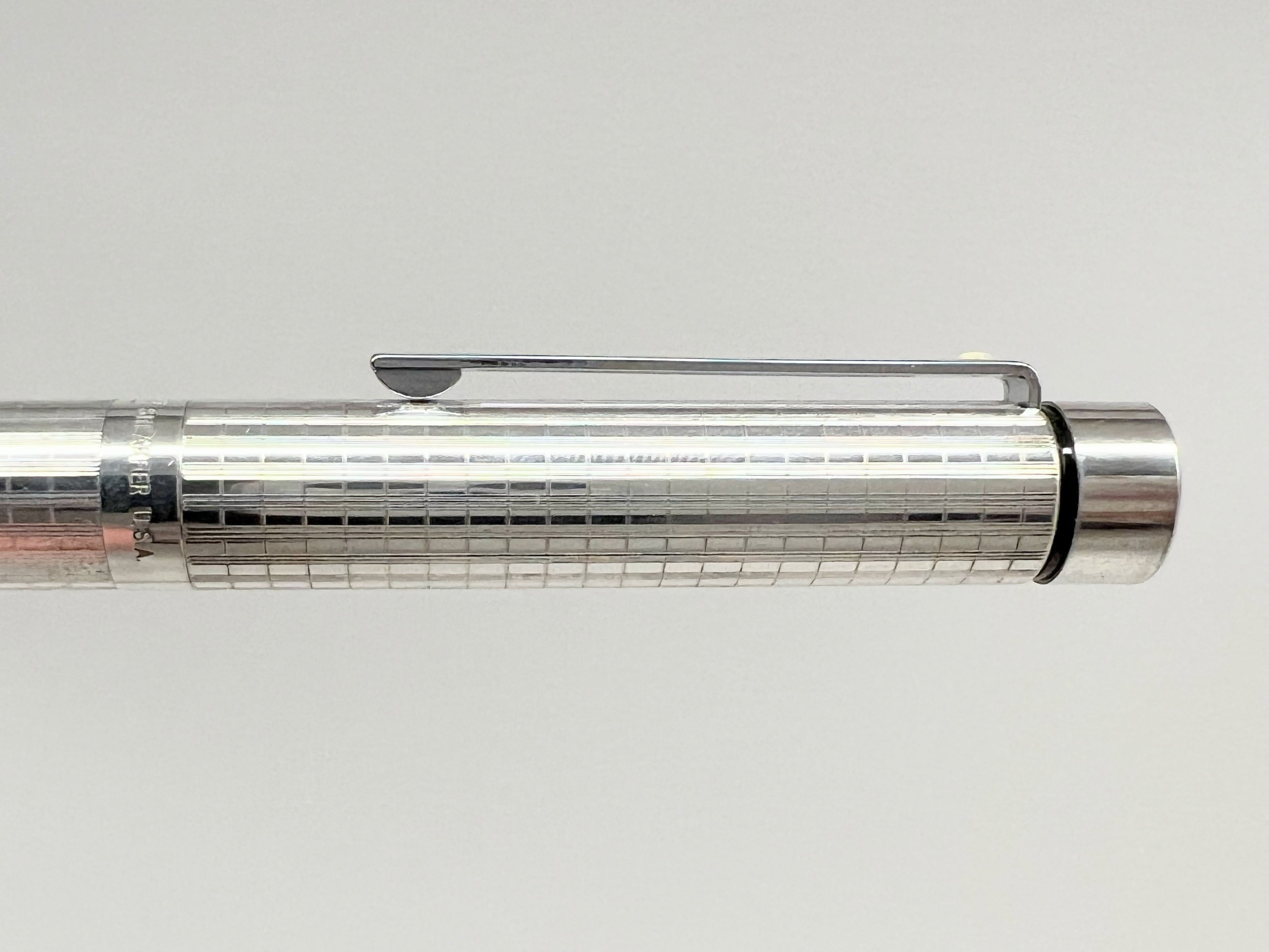 廃盤 シェーファー タルガ 1006 万年筆 スターリングシルバー 格子柄 細字 楽天市場】SHEAFFER シェーファー 万年筆 タルガ 1006