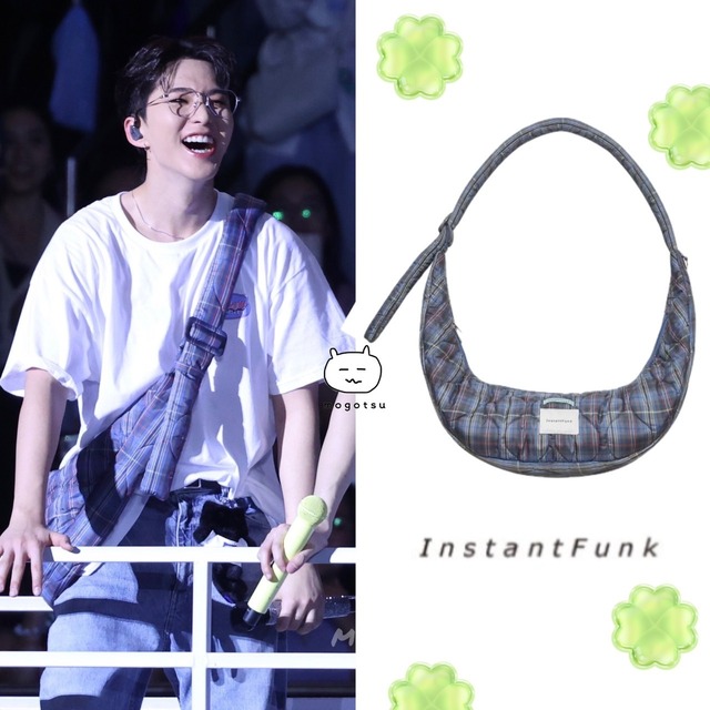 ★SEVENTEEN ホシ 着用！！【InstantFunk】Quilted cross bag Blue Check