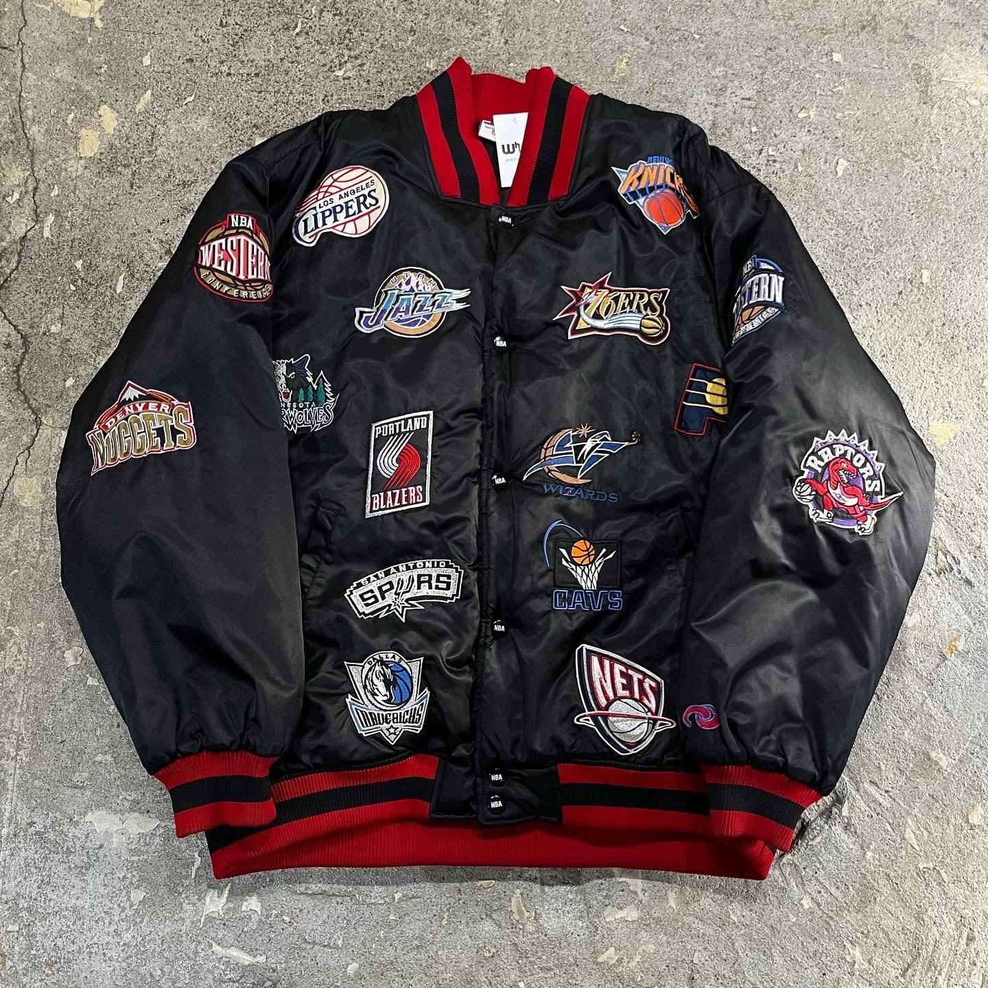 90s UNIQUE×NBA mulch Wappen nylon stadium jacket 【仙台店】 | What 