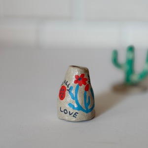 Toyameg | Ceramic object / Do you really love me?