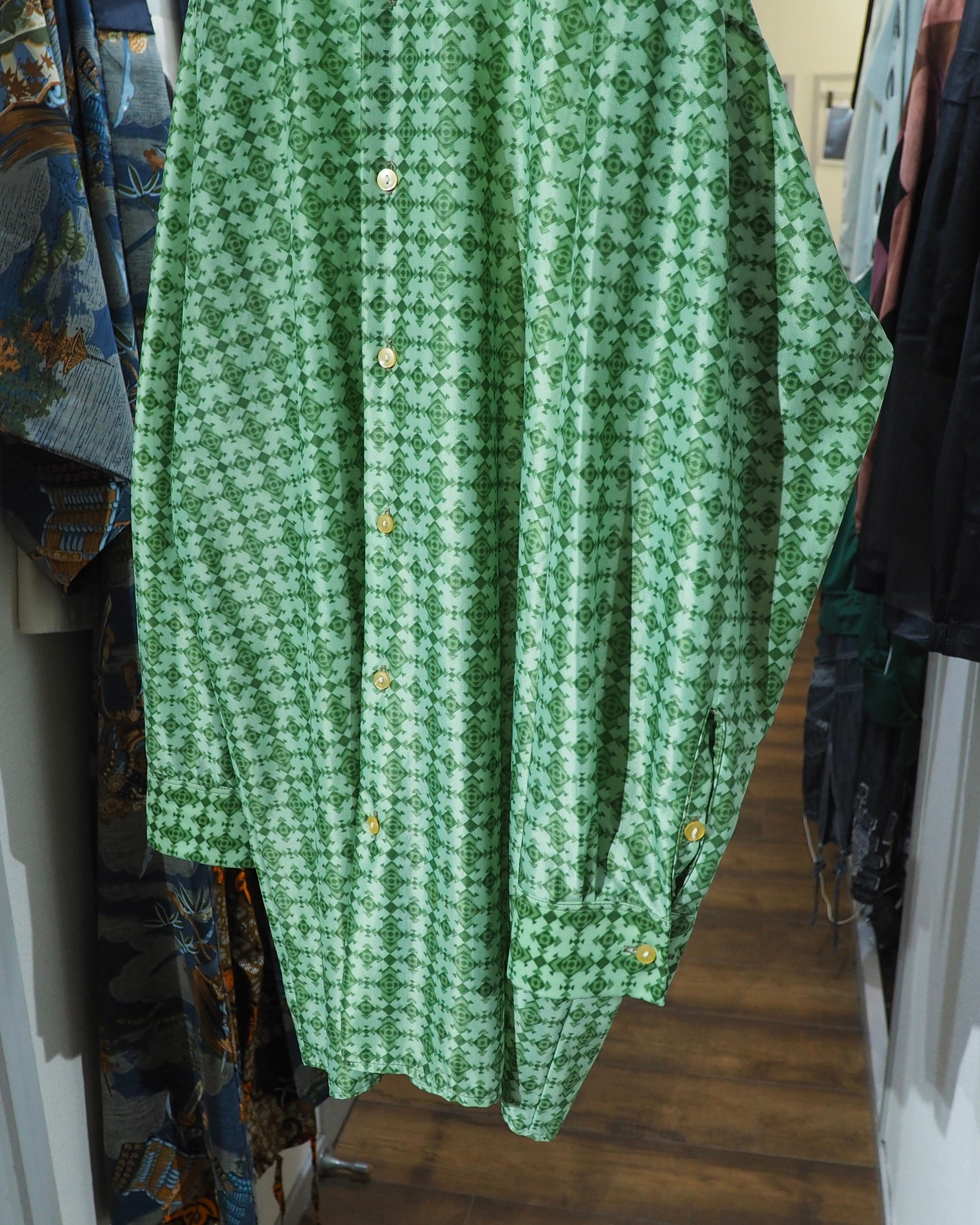 1970 - 80s Geometric rhombus patterns vintage Drape loose shirt