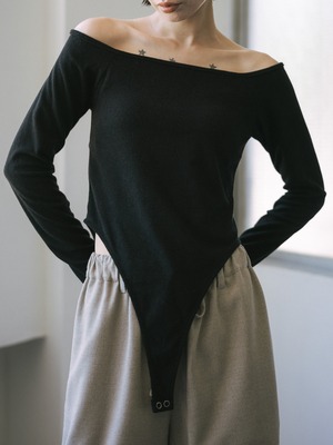 pile offshoulder bodysuit