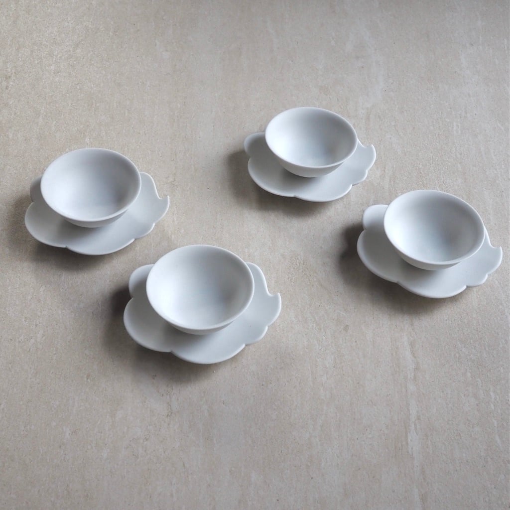 東 一仁/白磁 ウンリュウ 茶杯(茶托付き)