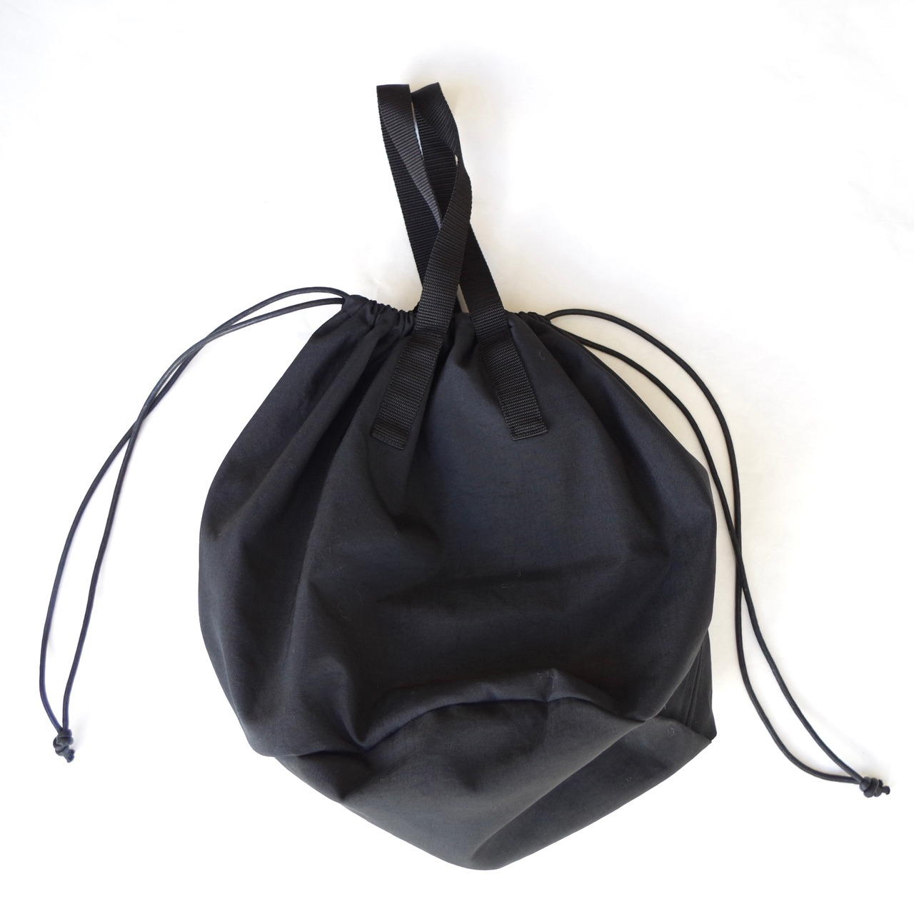 E R A. TAS HELMET BAG K010T