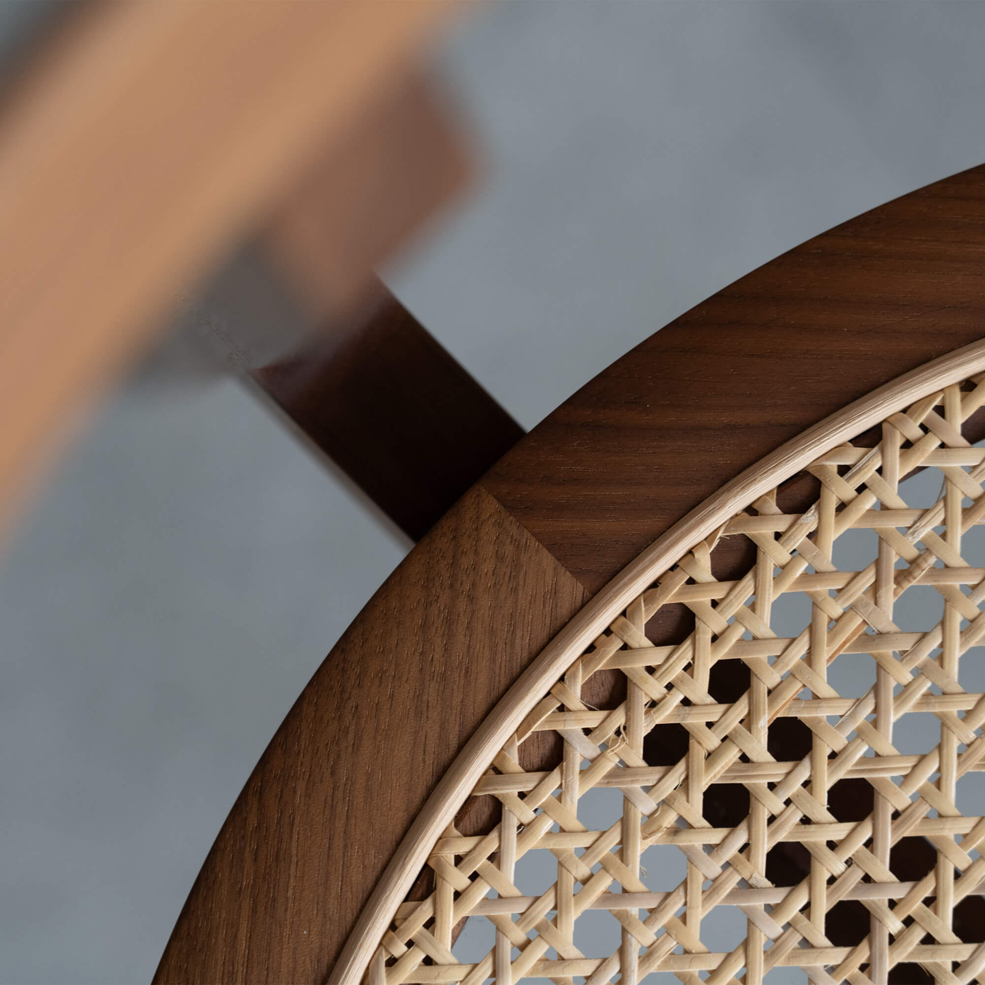 展示品即納] 有馬博人 / Mokuji Furniture 三つ脚の椅子（ウォルナット