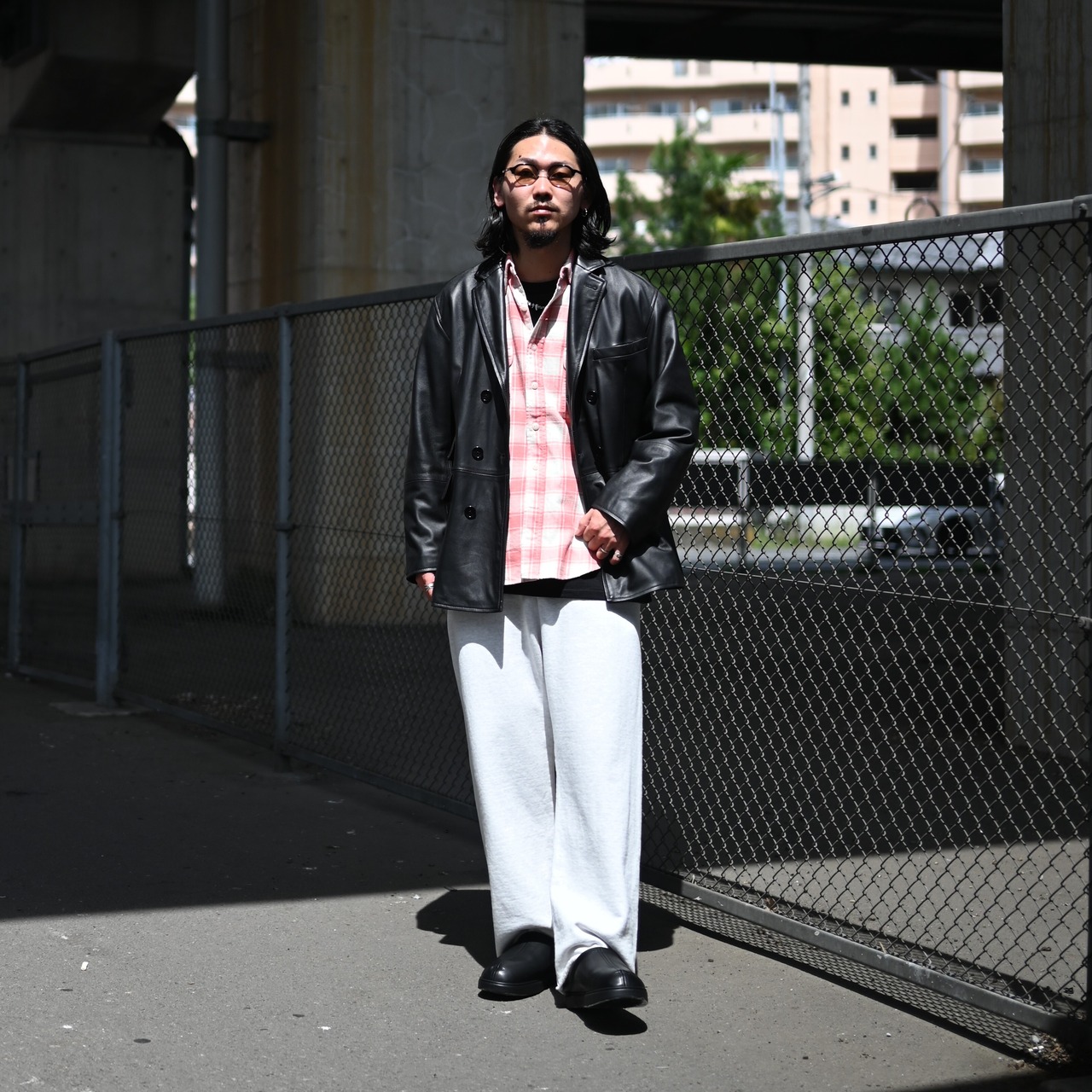 BOWWOW（バウワウ）26AW最新作、Cigarette Pocket（シガレットポケット）シャツと名作スウェットパンツコーディネート