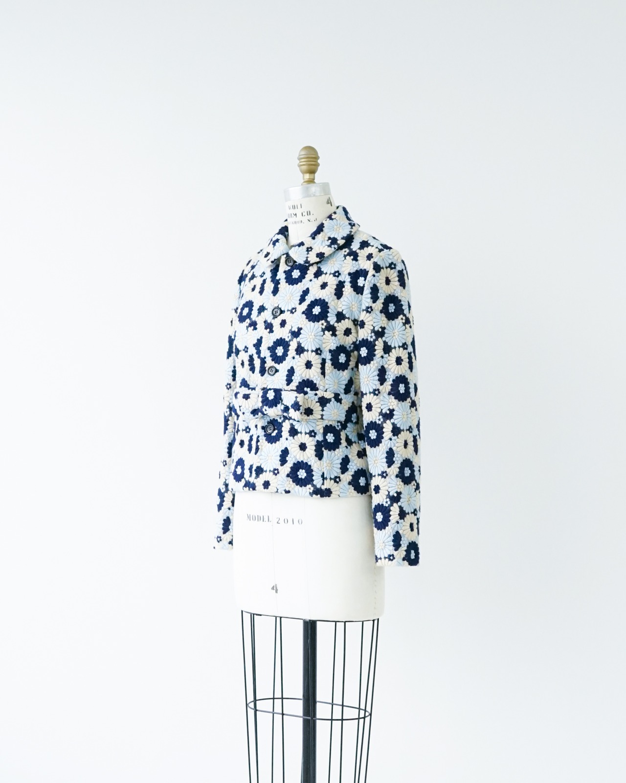 〈robe de chambre COMME des GARCONS〉Floral Jacket