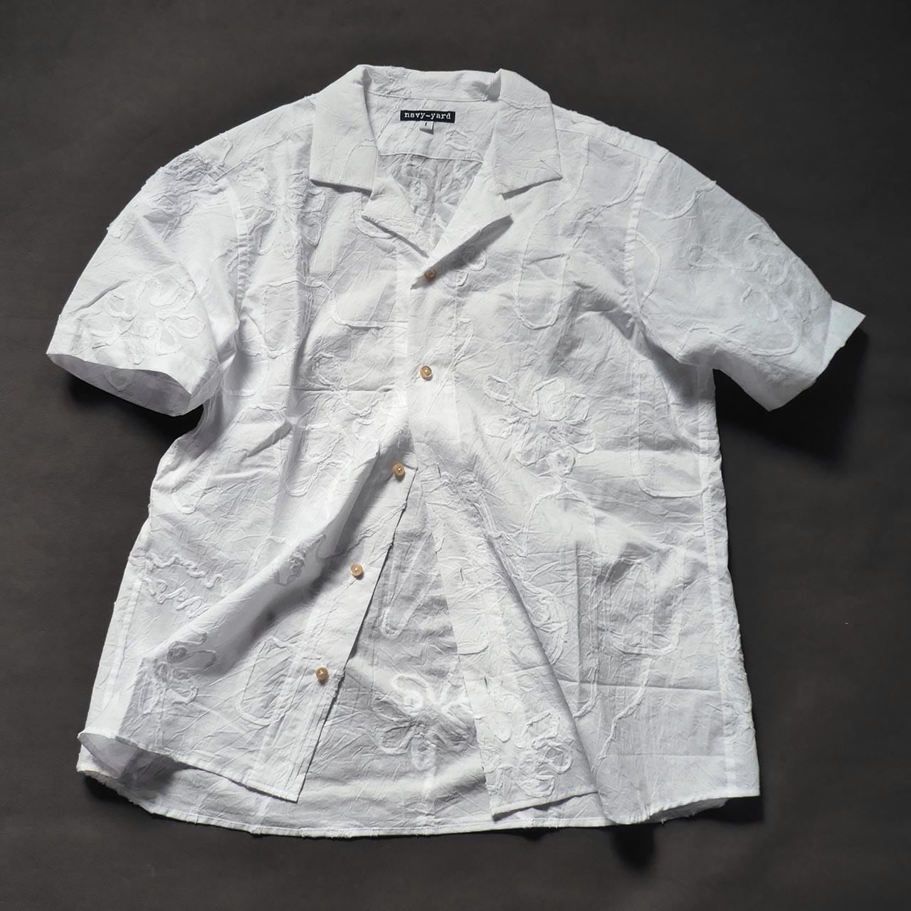 70's NEVADA 刺繍入りレーヨンシャツ　マスタード色 70's NEVADA 刺繍入りレーヨンシャツ マスタード色