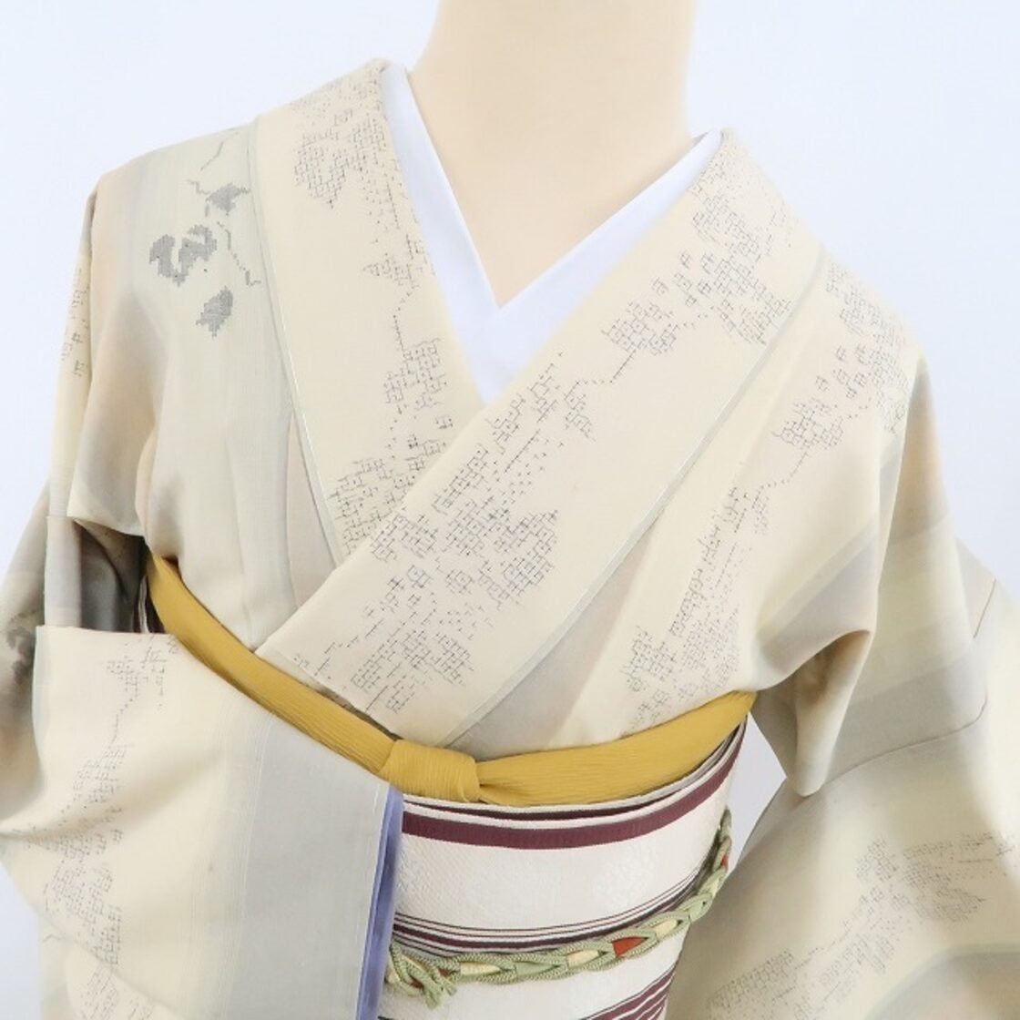 美品 蔦 縦縞 着物“先人の想い…絣に込めた時の重みと機の音”正絹 