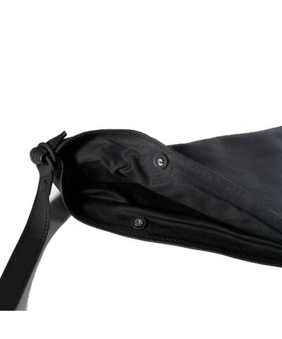SLOW スロウ new sauvage wrap bag 306S50L | Primal Store SLOW スロウ new sauvage wrap bag 306S50L | Primal Store