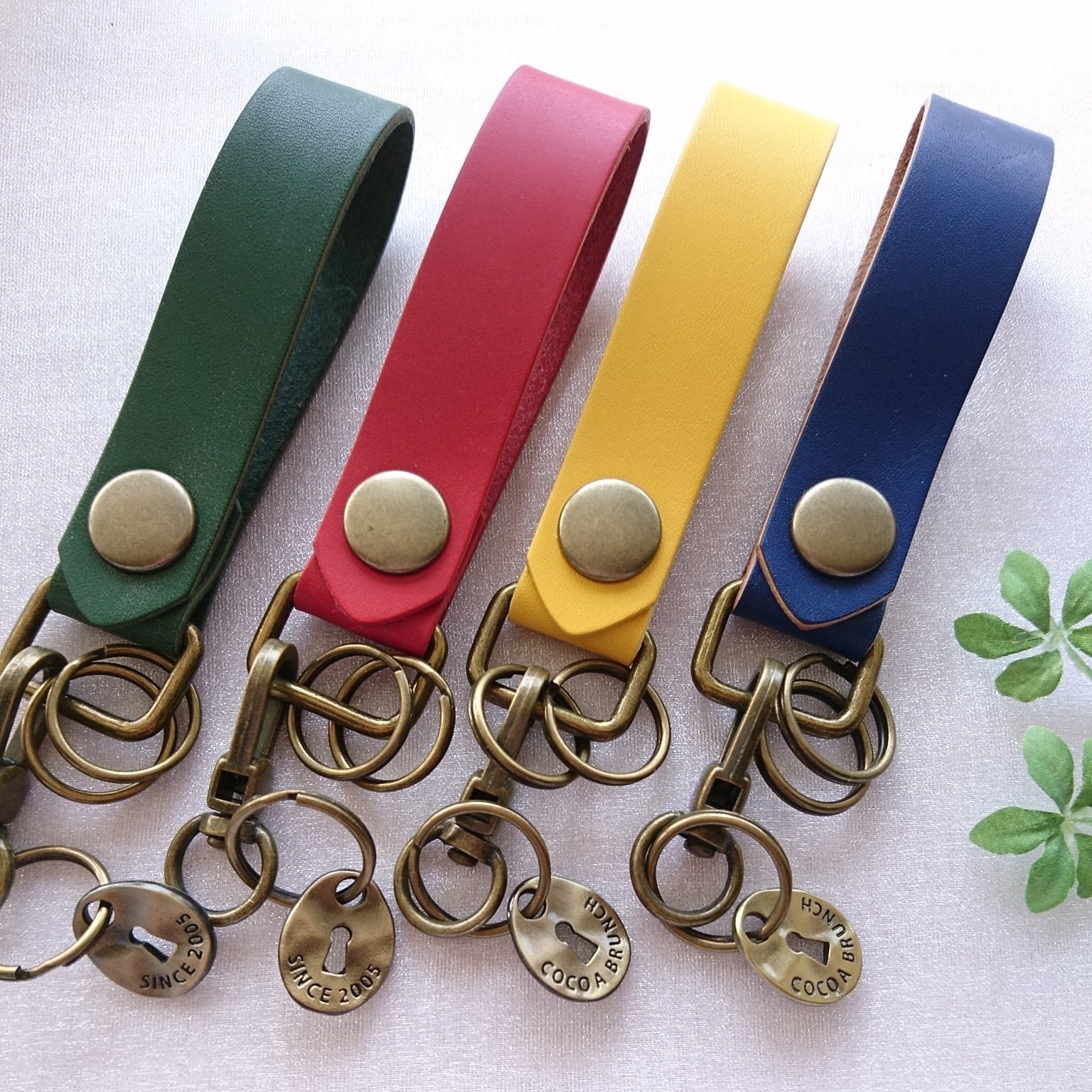 全10色・色を楽しむナチュホワキーホルダー