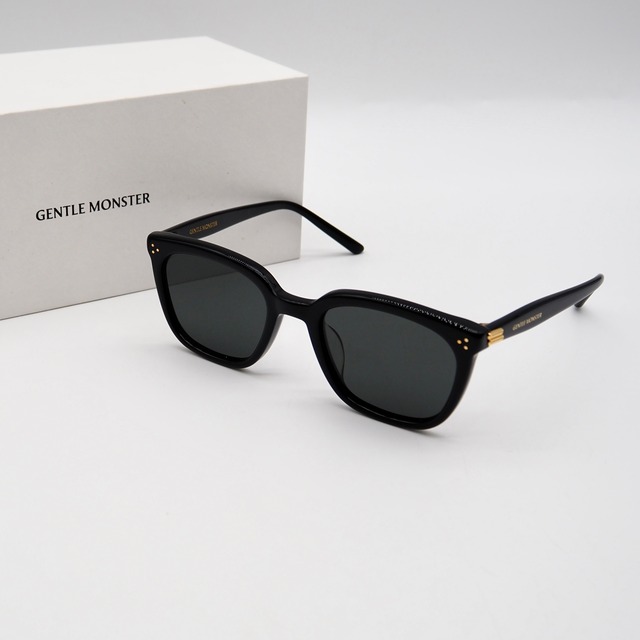 【現行品】Gentle Monster BLOOMO サングラス ブラック ゴールド ジェントルモンスター 付属品付き