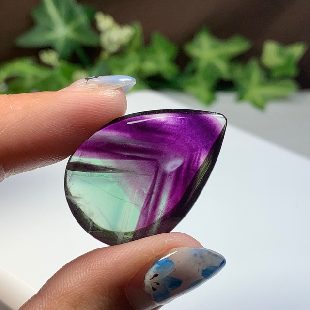 3.透明度高☆グラデーションフローライトルース・しずく型