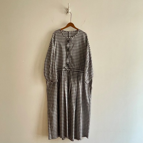 C71232 Lawn Gingham Smocking Dress