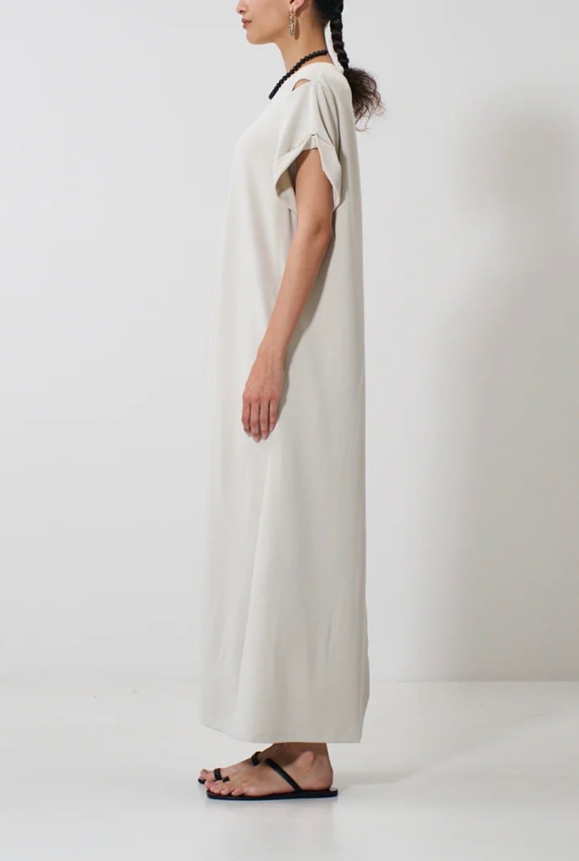 YENN 】 EYELETS TEE DRESS | valance 福井｜レディース セレクト