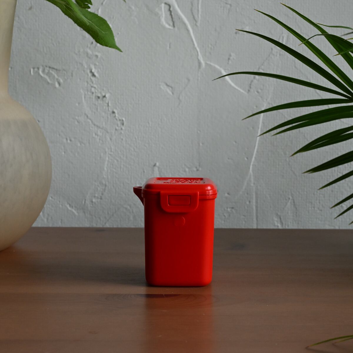 UK発 Treat Caddy|スマートで機能的な犬用トリーツケース