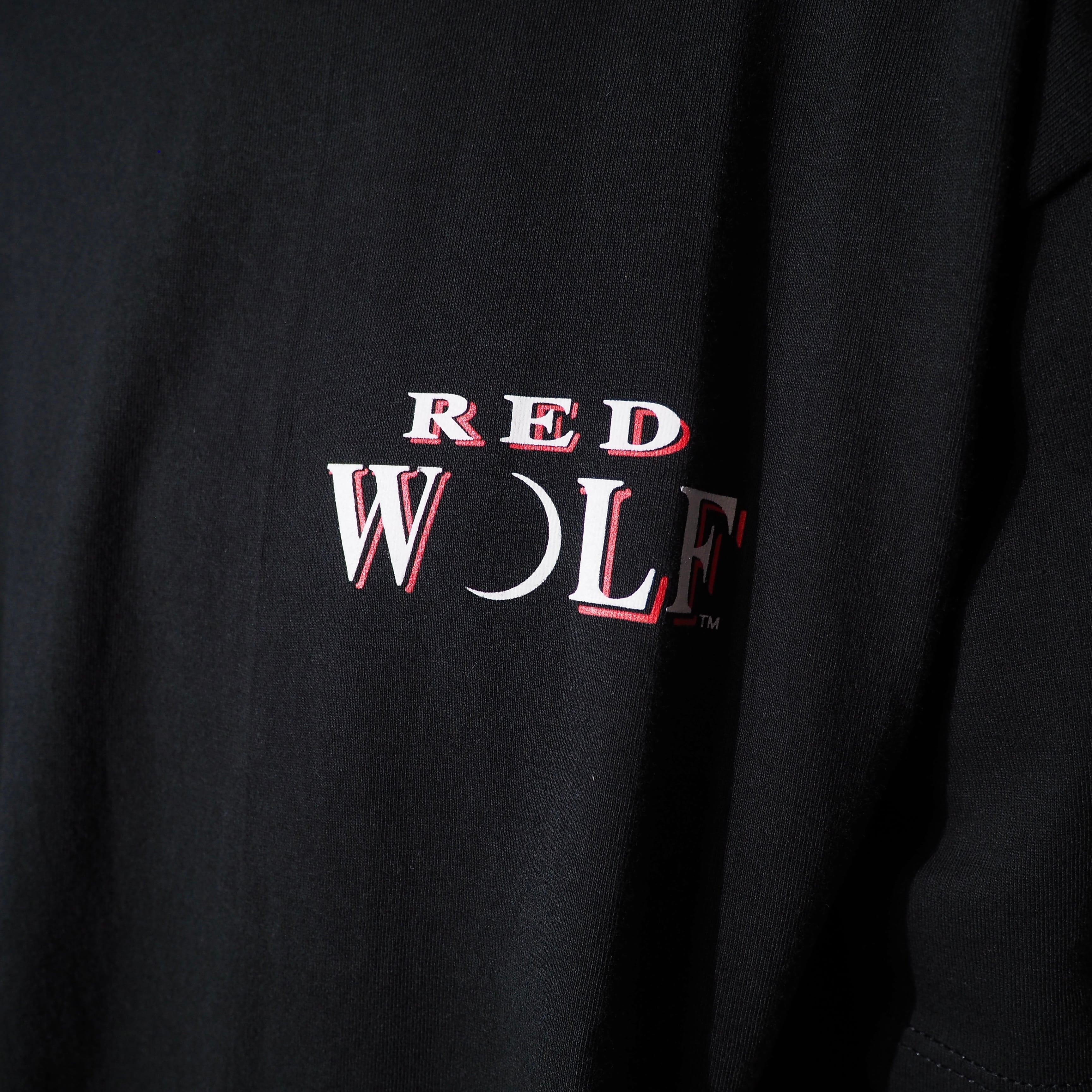 1990s ” RED WOLF ” wolf face printed black Tee (made in Usa)