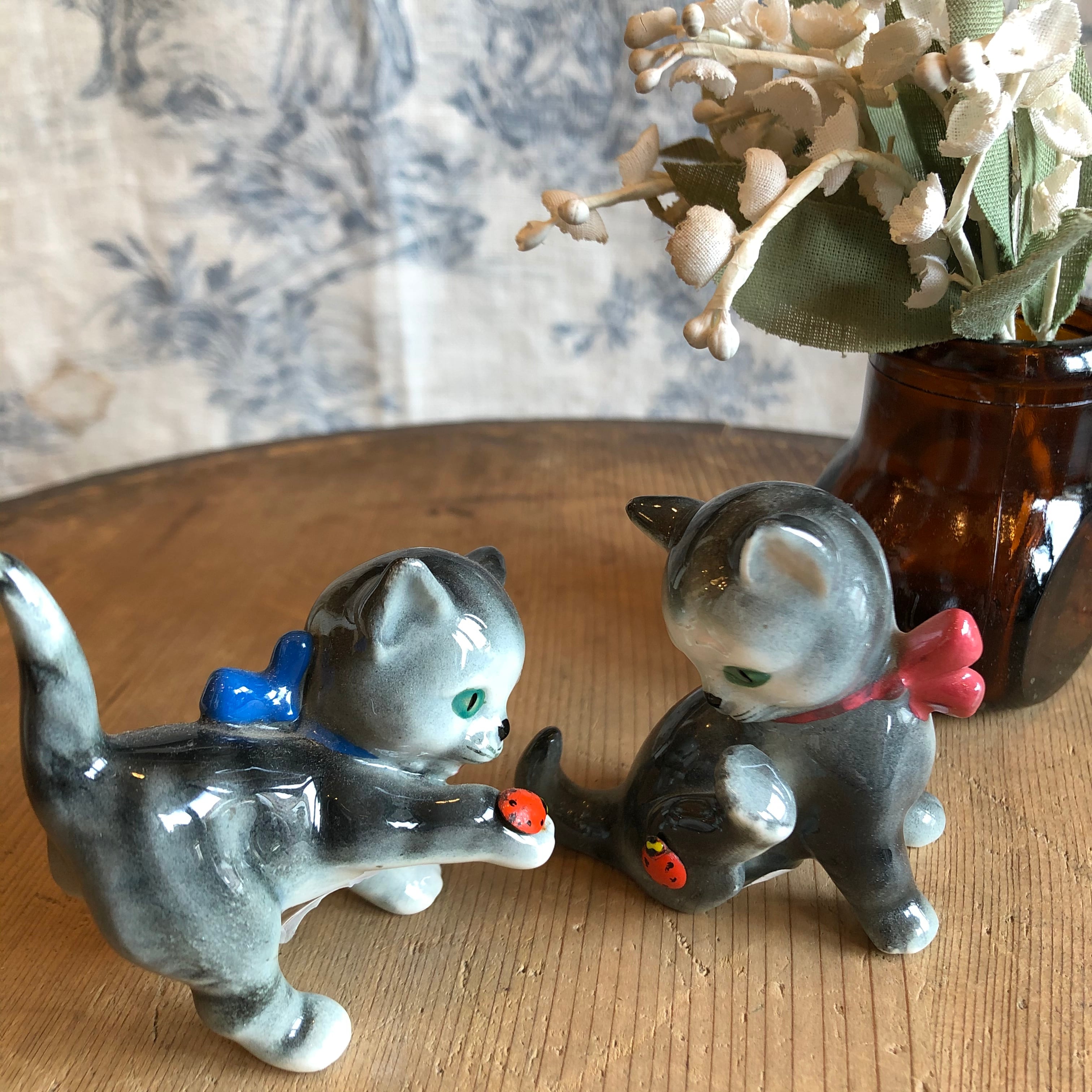 Vintage】てんとう虫と猫② | Re-SHOP