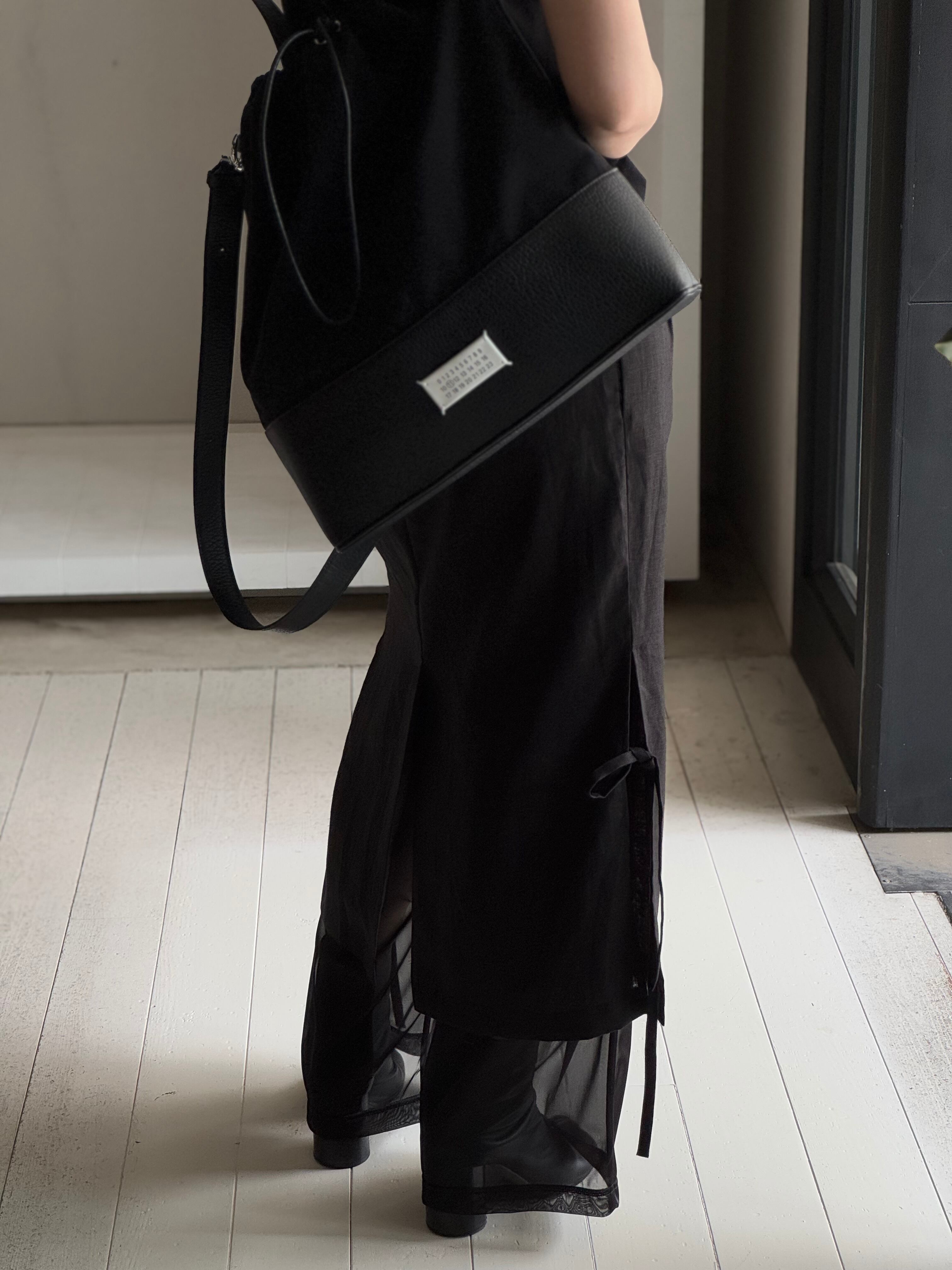 ENFOLD Soft Linen シアーレイヤードPT | BASE