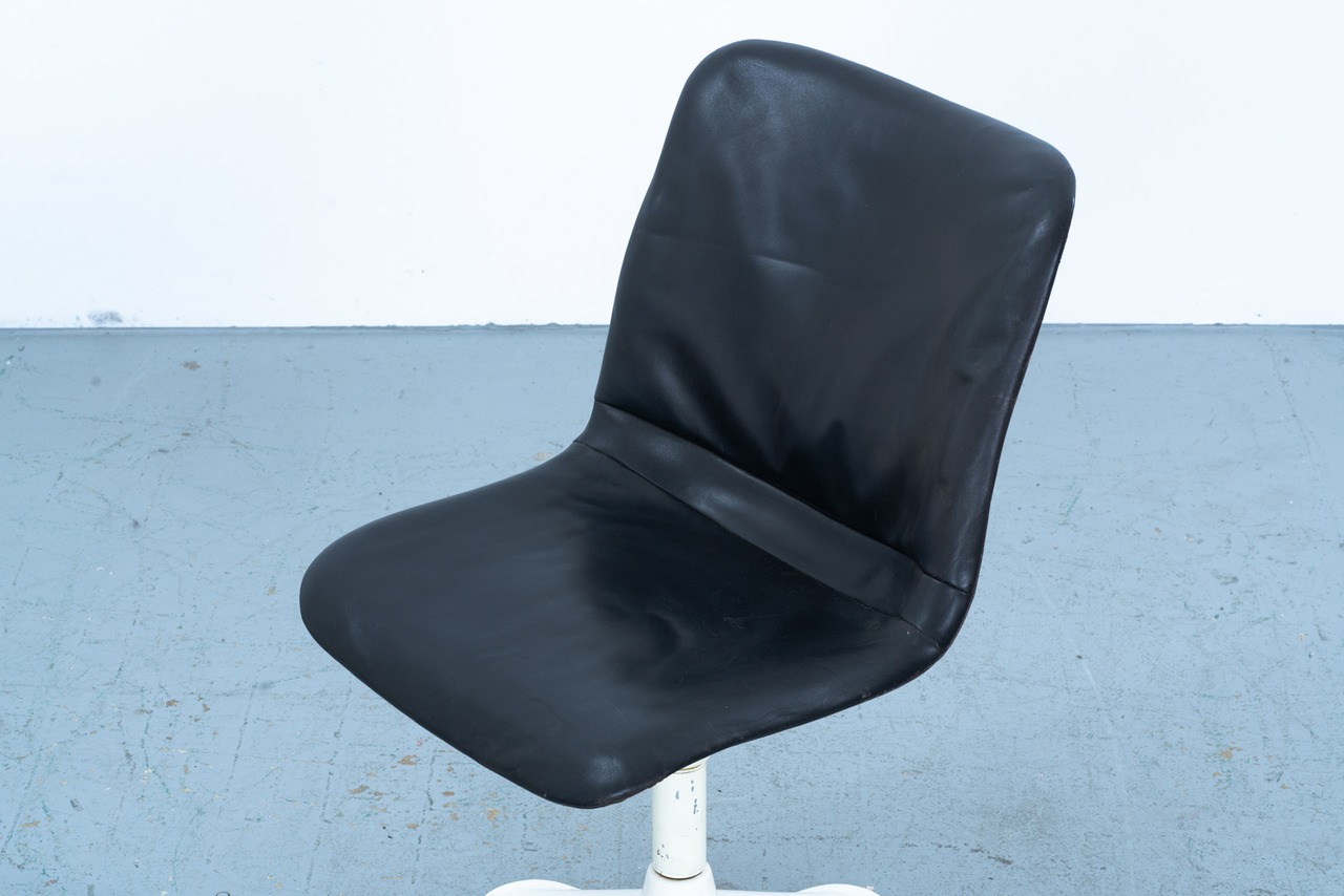 Yrjo Kukkapuro | Model 415 Dining Chair