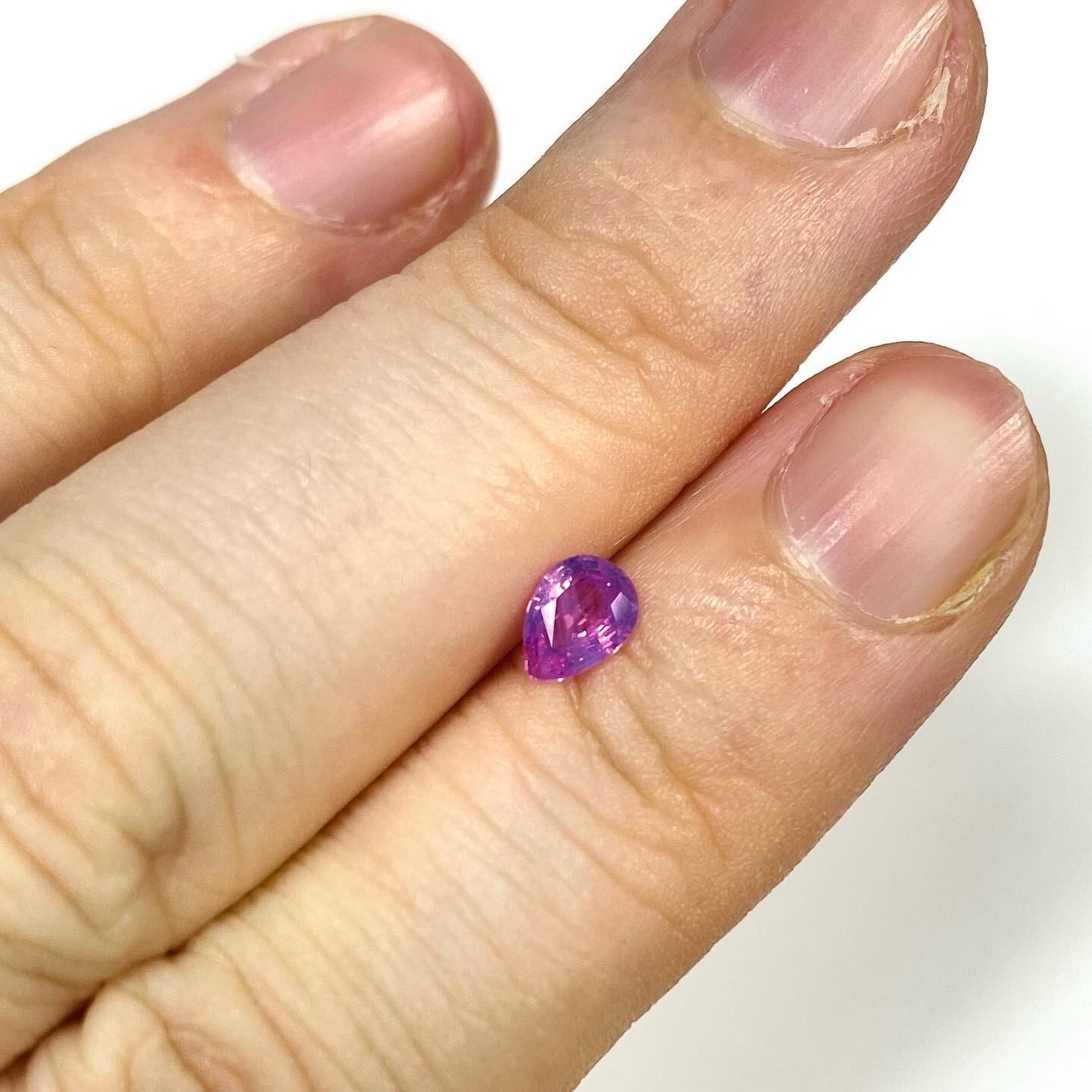 隠れゼブラ ピンクサファイア