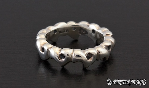 THIRTEEN DESIGNS サーティーンデザインズ LR-3 SCROLL TWIST HEART RING