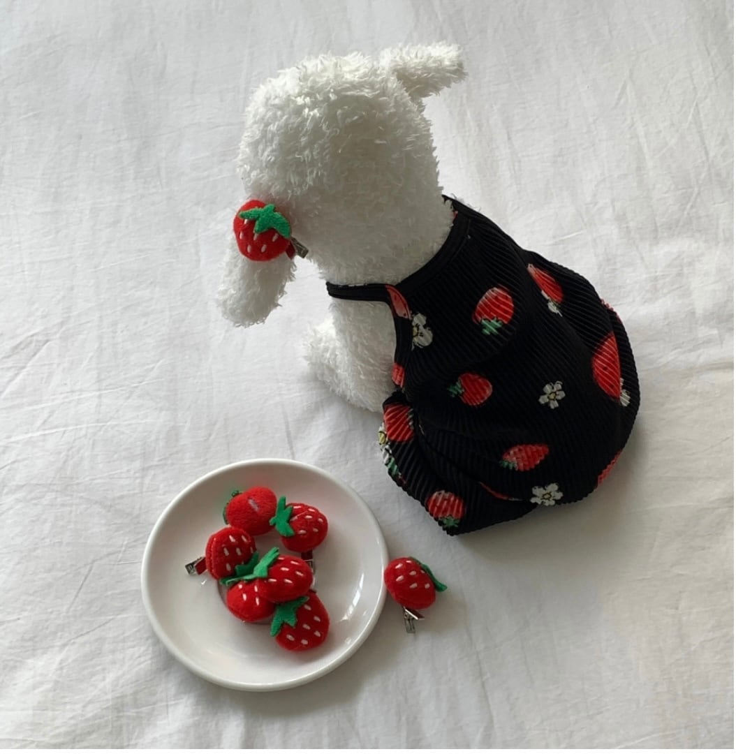 即納】苺のリブサロペット | C.N.R（CHANOORI）