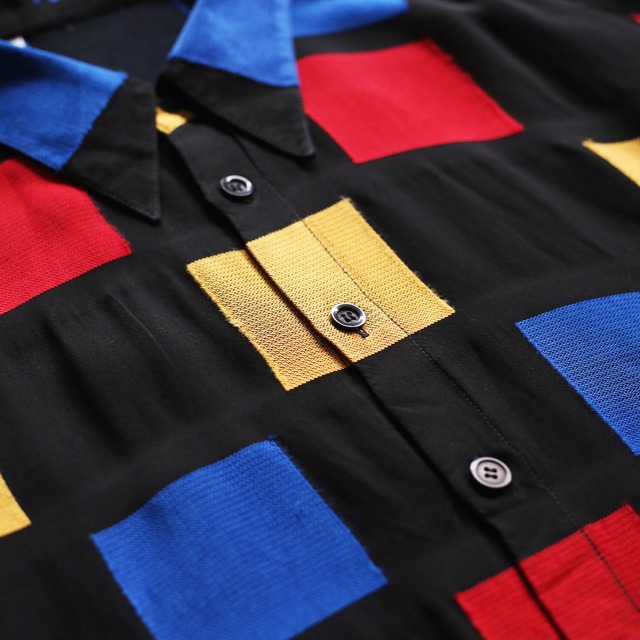 black base multi color square h/s rayon shirt
