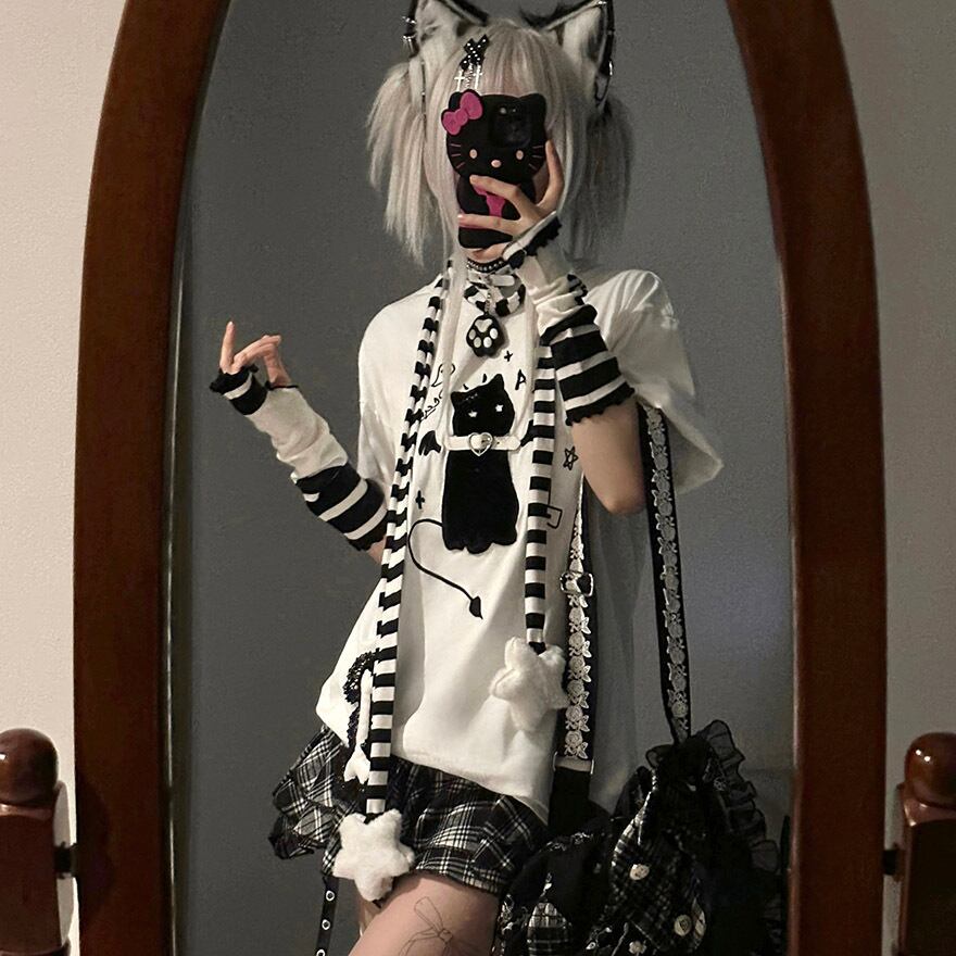 ゴスロリ通販 With U ゴスロリ系 地雷 Tシャツ 漫画キャラクター 二次元 Y2K 原宿ファッション